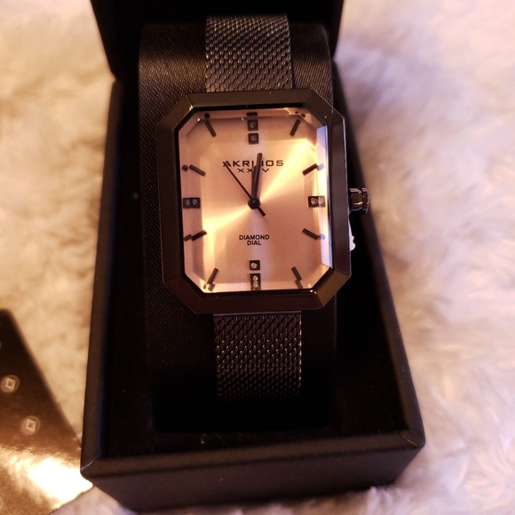 Akribos XXIV Empire Diamond women's watch - Picture 4 of 7